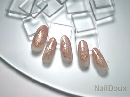 奥行きニュアンスネイル