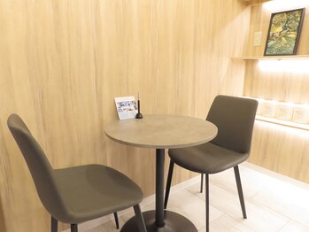 アールエックスビューティー(RX BEAUTY)/2階:カウンセリングスペース