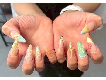 ザネイルズ(The Nails)の写真/【オフ無料◆各クーポン代金＋10本長さだし¥4500】お爪にピッタリなジェルでお客様お好みの形と長さに◎