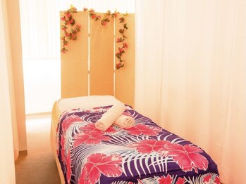 アールスムース 横浜店(R'smooth)/ハワイアンをイメージした店内