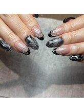 ビューティマーケット アングゥ(BEAUTY MARKET ungu)/ブラック×シルバー