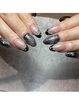 ビューティマーケット アングゥ(BEAUTY MARKET ungu)/ブラック×シルバー