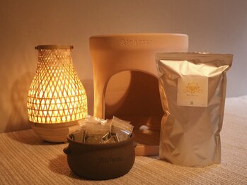 よもぎ蒸し専門店ECXIA/混ぜない純粋よもぎ〈美人草〉