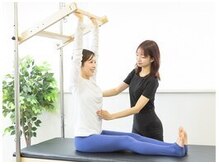 STUDIO TT ピラティス&パーソナルジム 横浜本店【姿勢改善/ダイエット/美容】の雰囲気(経験豊富なスタッフがマンツーマンレッスンで丁寧に指導します。)