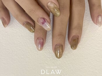 ドロウトーキョー(DLAW tokyo)/ニュアンスネイル