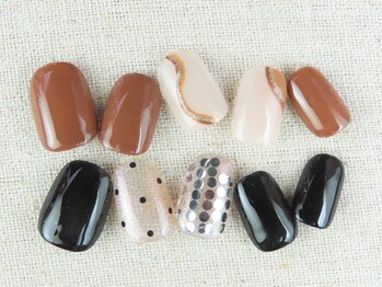 ネイル アンド アイラッシュ ニコニコ(niconico)/