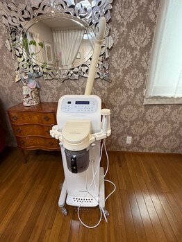 エステルミラー(ESTHER MIRA)/新しいマシン