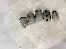 シャルム(Charme)/ガーリーシアーネイル