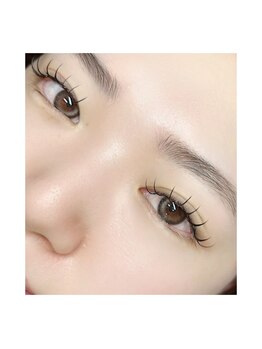 スワンキー(Swanky)/フラットラッシュ(束感仕上がり)