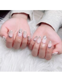 あざと可愛いネイル