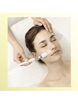 いえ ぷる/ギノーイドラピーリング