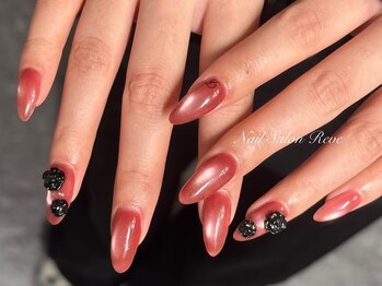 レーヴ(Reve)/マグネットネイル