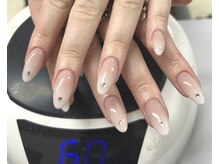 フライデートゥエンティーワン(Friday 21)/ベイビーブーマー/冬ネイル／白