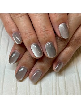 マグネットネイル　4380円