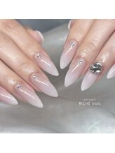 リッシュ トロワ(RICHE trois)/オフィスに！ベイビーブーマー