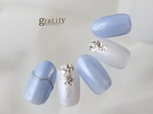 グラティフィー 梅田店(gratify)/ くすみブルーオーロラネイル