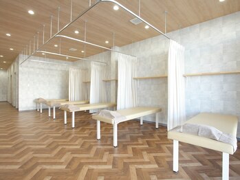 ししまる骨盤整体院 一宮院/整体施術スペース