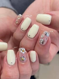ホロネイル