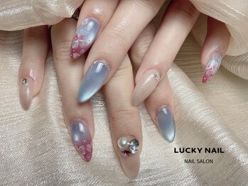 ラッキーネイル(LUCKY NAIL)/