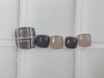 ディア 大森北口店/チェック柄　くすみカラー