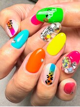 ラキネイル(LAKI Nail)/カラフルネイル