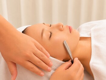 ビューヴィサージュ(Beau Visage)の写真/顔脱毛でワントーンUP！透明感あふれる美肌を手に入れて♪あなたの美しさを引き出すお手伝いをします！