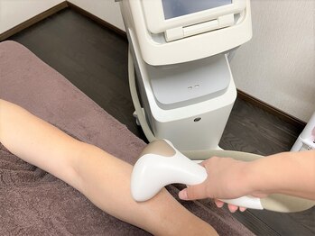 アデル(Adele)の写真/【豊富な脱毛プログラムで学生～社会人の方まで◎】痛みを抑えた脱毛体験でスピーディーにツルツルへ♪