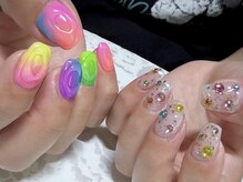 メイジーネイル(Maisie Nail)/ネオンキャンディネイル