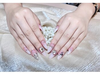 ナナネイル(Nana Nail)/人気のベイビーブーマーデザイン
