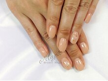 ネイルサロン ビューティーマジック 川口店/ シンプルフラワーネイル