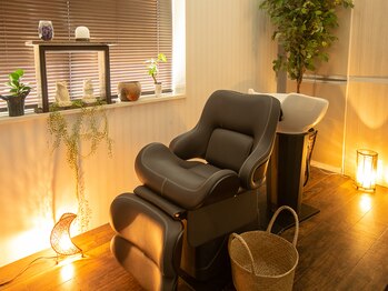 アクア(AQUA)/希少な有水ヘッドスパあります♪