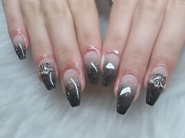 フラッシュ×黒グラデーション