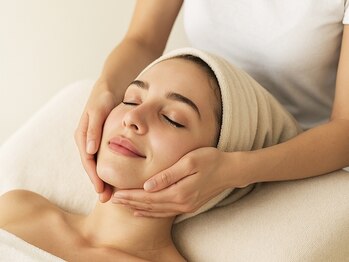 フォーエバービューティフル(Forever Beautiful)/小顔顔筋フェイシャル