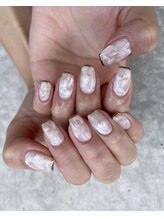 マイレ(maile)/ホワイト×ニュアンスアート