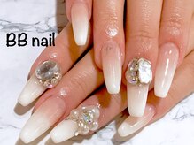 ビービーネイル(BB)/ホワイトグラデージョンネイル！