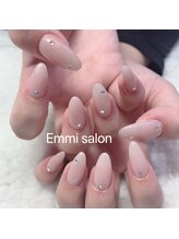 エミー(emmi)/