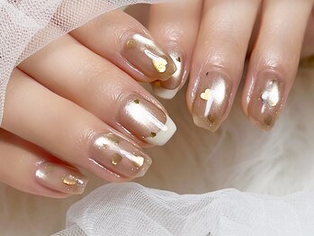 heart × french nail