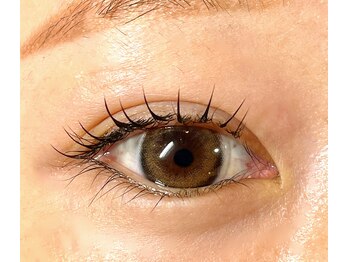 サロントゥエンティーフィフスアベニューニコ(Salon 25th ave.)/