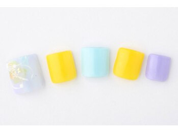 エムスラッシュ ネイル 新百合ヶ丘店(M.SLASH)/FOOTホイルアート