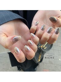 グラデーションとアートネイル