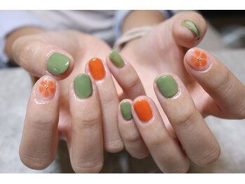 ディーエムジーネイル(DMG nail)/ふんわりフラワーワンポイント