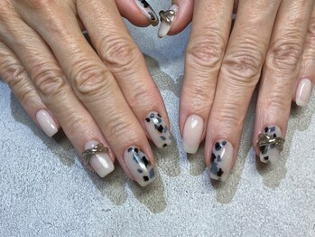 ネイル マキア(NAIL MAQUIA)/