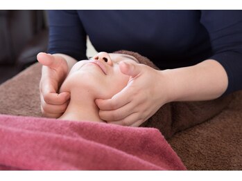 聖(ひじり)/ドライヘッド＆小顔マッサージ