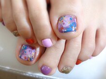 アミュリー ネイル アトリエ(Amury nail atelier)/手書きジェルフラワーフット♪