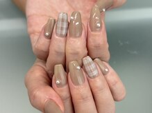 ルーナ(Runa)/チェックネイル【¥5500】