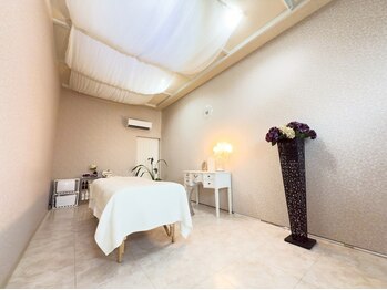 フィーカ(Fika.)/1F西室 痩身ルーム(個室)