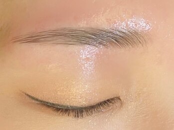 ヴィラ ド プレセア(Villa de presea)の写真/【ハリウッドブロウリフト】眉毛パーマ+wax脱毛+美眉メイクで自分史上最高の目元♪骨格に合わせてご提案!