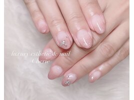 ラメグラ×蝶ネイル