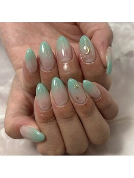 リグ 中丸子店(LIG)の写真/夏イチオシ!【大人気シアーネイル】トレンドの透け感たっぷり♪肌なじみもよく、オフィスネイルとしても◎
