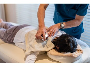 イミュテラス 代官山/CS60で首肩の施術